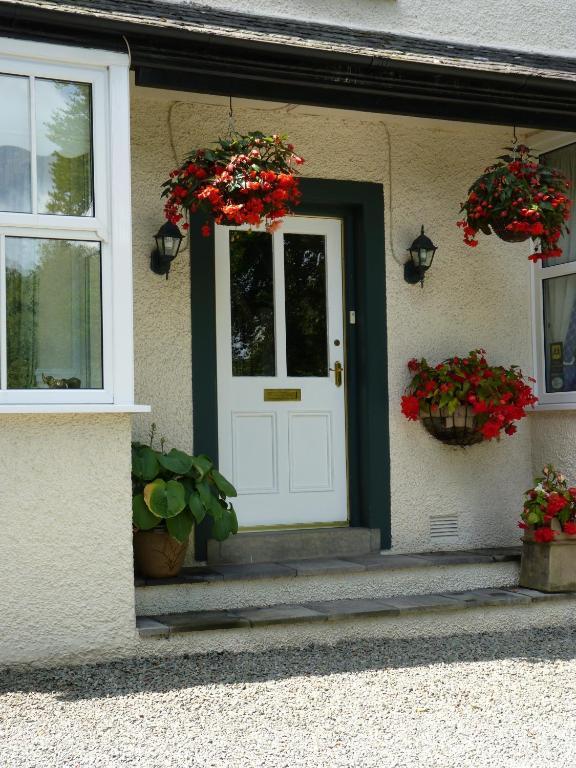 Lyndhurst Guest House Ulverston Exteriör bild